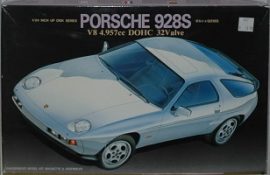 FUJIMI PORSCHE 928S