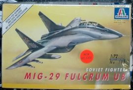 ITALERI MIG-29 FULCRUM UB SOVIET FIGHTER