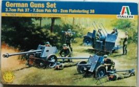 ITALERI GERMAN GUN SET 3.7 CM PAK 37 7.5 CM PAK 40 2 CM FLAKVIERLING 38