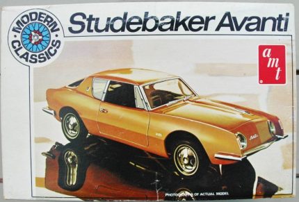 AMT MODERN CLASSICS STUDEBAKER AVANTI