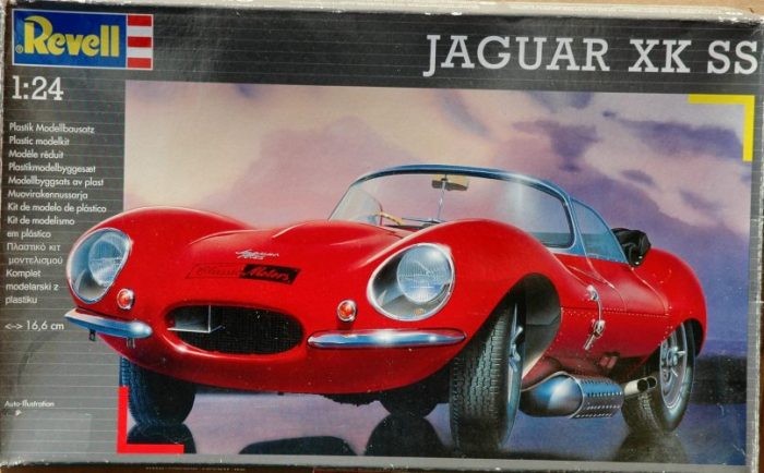 REVELL JAGUAR XK SS