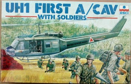 ESCI UH1 FIRST A/CAV WITH SOLDIERS
