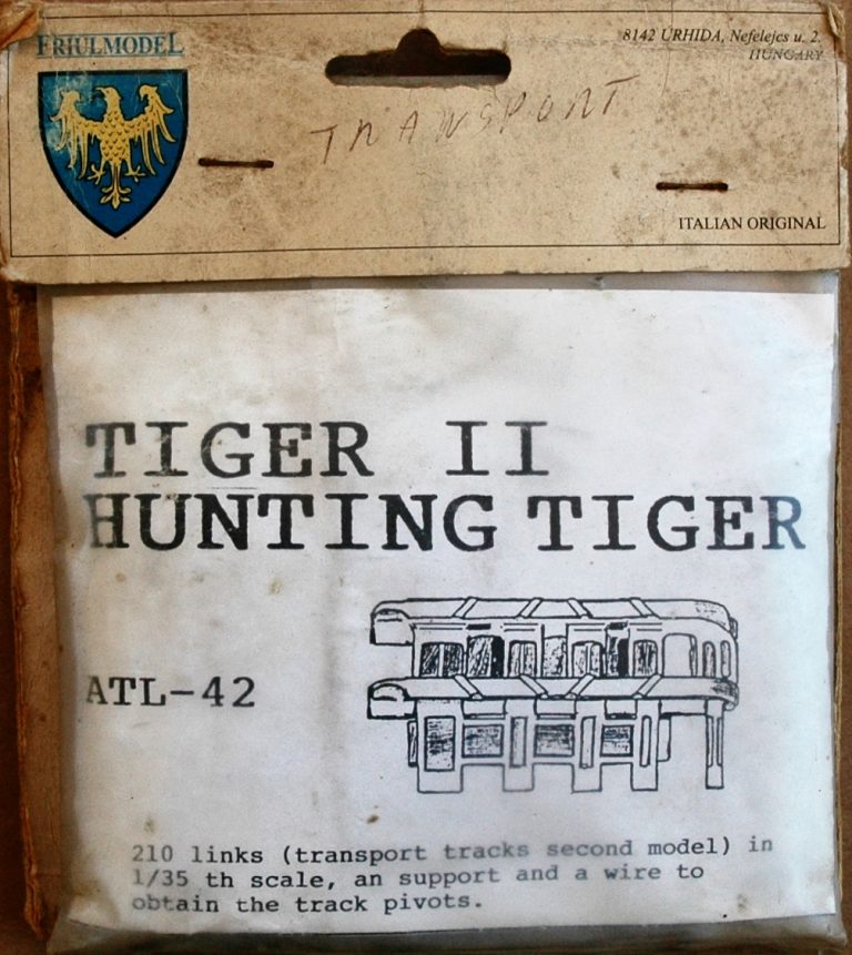 FRIULMODEL TIGER II HUNTING TIGER (CHENILLES)