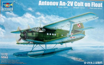 TRUMPETER ANTONOV AN-2V COLT ON FLOAT
