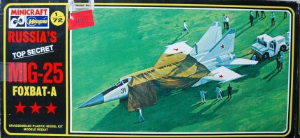 HASEGAWA RUSSIA'S TOP SECRET MIG-25 FOXBAT-A