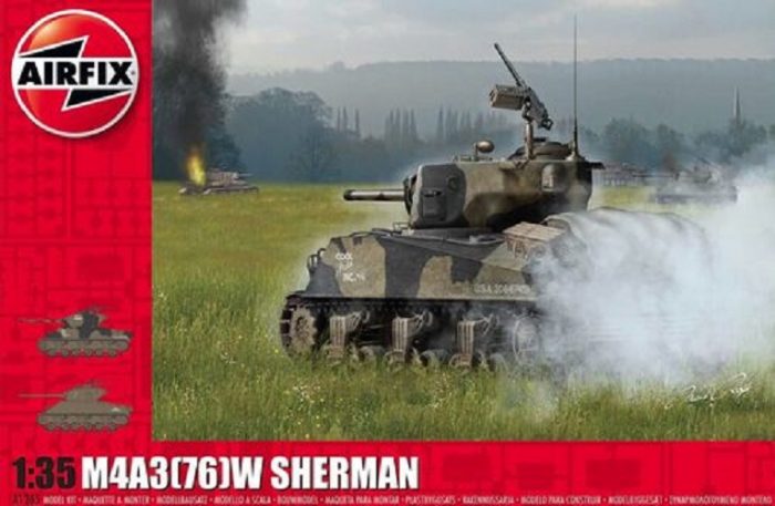 AIRFIX A1365 M4A3 76 W SHERMAN