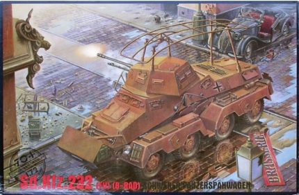 RODEN 704 SD.KFZ.232 FU 8-RAD SCHWERER PANZERSPAHWAGEN