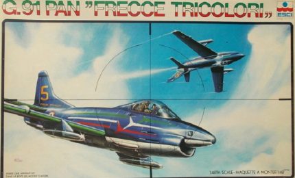 ESCI SC-4028 FIAT G.91 PAN FRECCE TRICOLORI