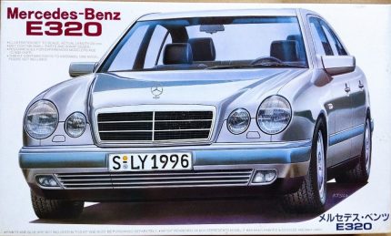 FUJIMI 12456 MERCEDES-BENZ E320