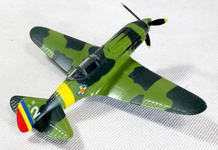 EASY MODEL 37222 SOVIET MIG-3