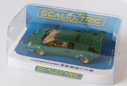 SCALEXTRIC C4500 LAMBORGHINI COUNTACH VERDE