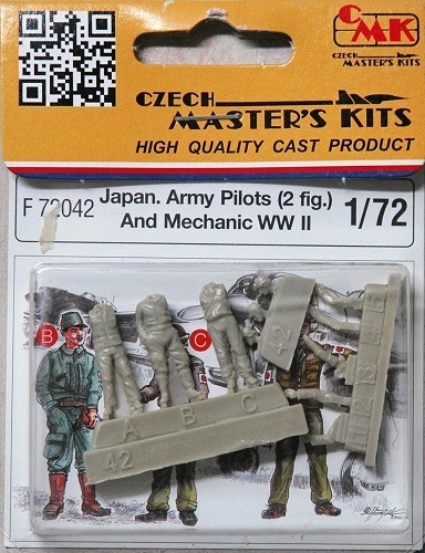 CMK F72042 JAPAN ARMY PILOTS AND MECHANIC WWII
