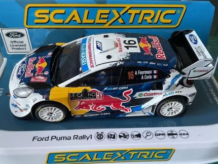 SCALEXTRIC C4501 FORD PUMA RALLY 1 TANAK / JAVEOJA 2023 MONTE CARLO