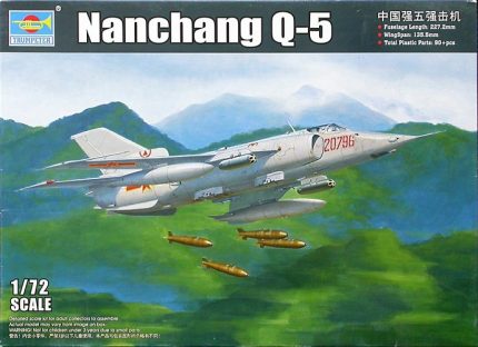 TRUMPETER 01686 NANCHANG Q-5